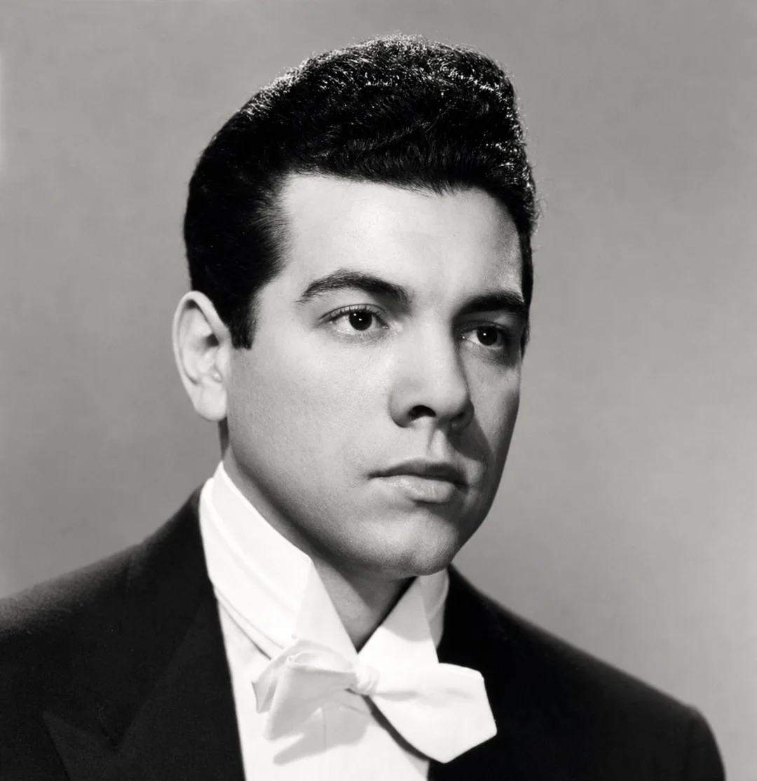 Serenade publicity photo 1955